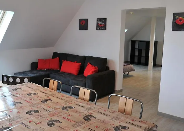 Lumineux Et Calme Avec Terrasse, Barbecue Et Parking à 5 Km De Colmar - Fr-1-744-32 Casa vacanze *